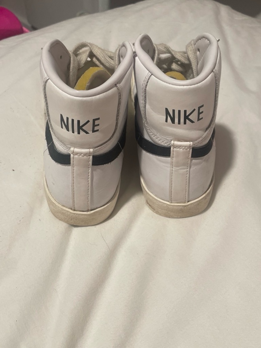 Nike Blazers women’s size 8.5 - Picture 2 of 3